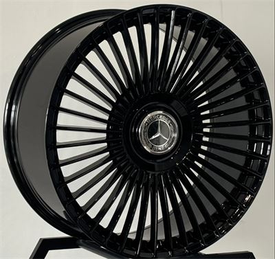 22X10.5 22X9.0 40 Multi-Spokes Gloss Black Staggered Wheels (w/ Floating Caps) Specials