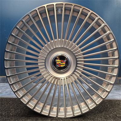 24X10 40 Multi-Spokes Silver Machined Wheels (w/ Floating Caps) Specials